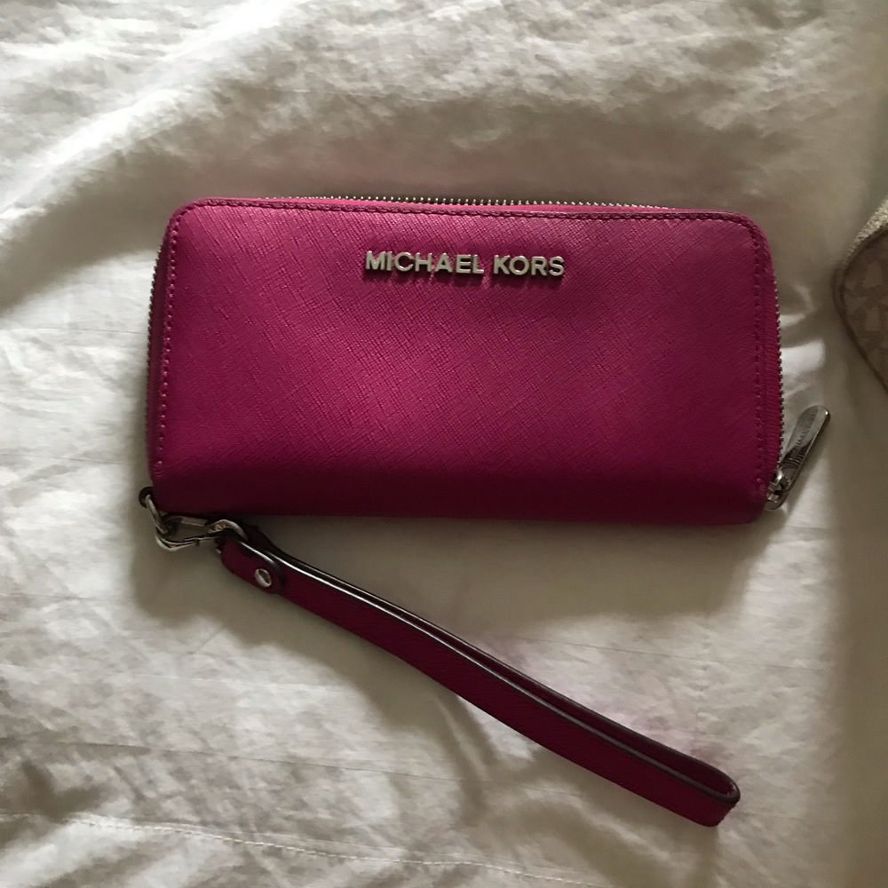 Beautiful Hot Pink Michael Kors wristlet